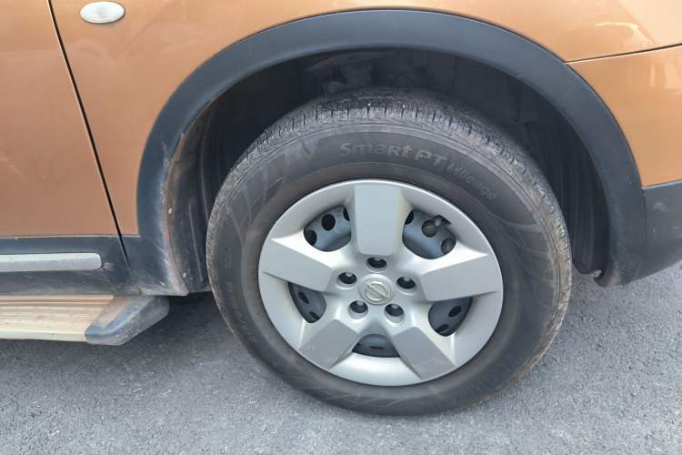 Used Nissan Qashqai 2012 1.6XE Wind 5MT 2WD Right Front Wheel Hub