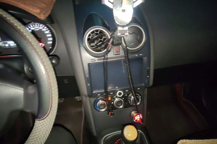 Used Nissan Qashqai 2012 2.0 XL Fire 6MT 2WD Audio And AC Panel