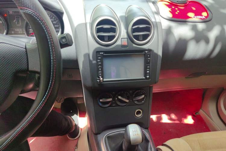 Used Nissan Qashqai 2012 1.6XE Wind 5MT 2WD Audio And AC Panel