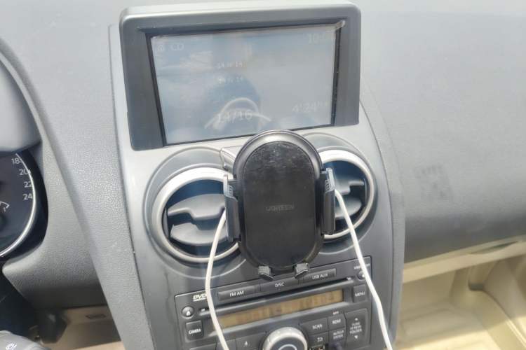 Used Nissan Qashqai 2012 2.0 XV LE CVT 2WD Audio And AC Panel