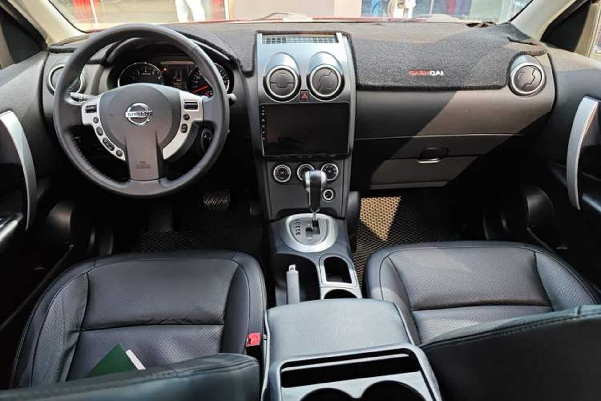 Used Nissan Qashqai 2012 2.0 XV LE CVT 2WD Center Console