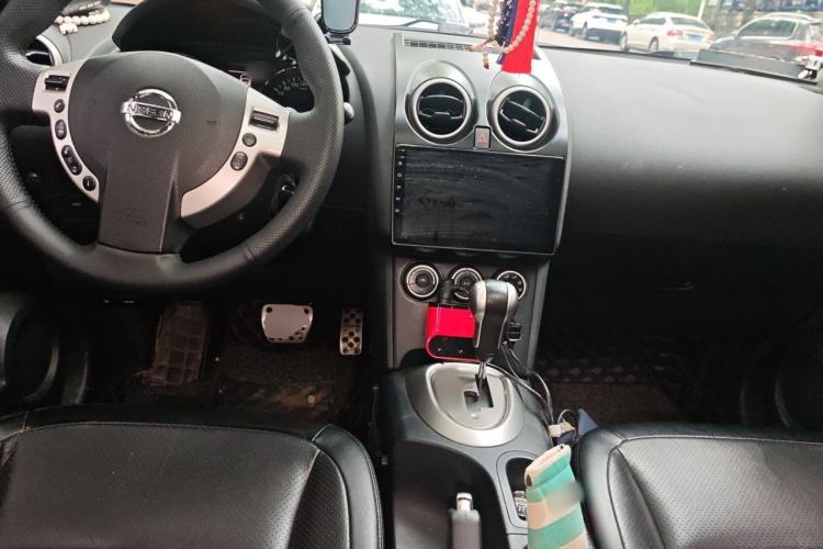 Used Nissan Qashqai 2012 2.0 XV LE CVT 2WD Center Console