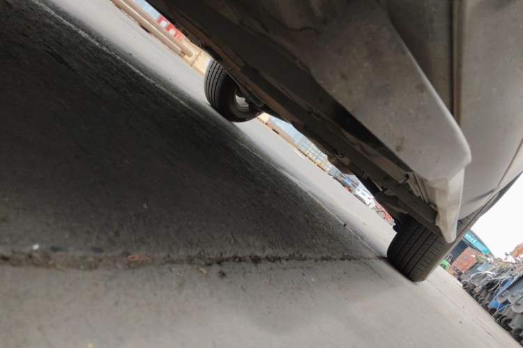 Used Nissan Qashqai 2012 2.0 XL Fire CVT 2WD Chassis Front Left