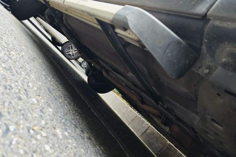 Used Nissan Qashqai 2012 1.6XE Wind 5MT 2WD Chassis Front Right