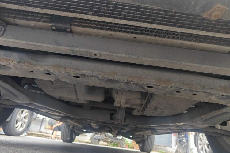 Used Nissan Qashqai 2012 2.0 XL Fire CVT 2WD Chassis Front
