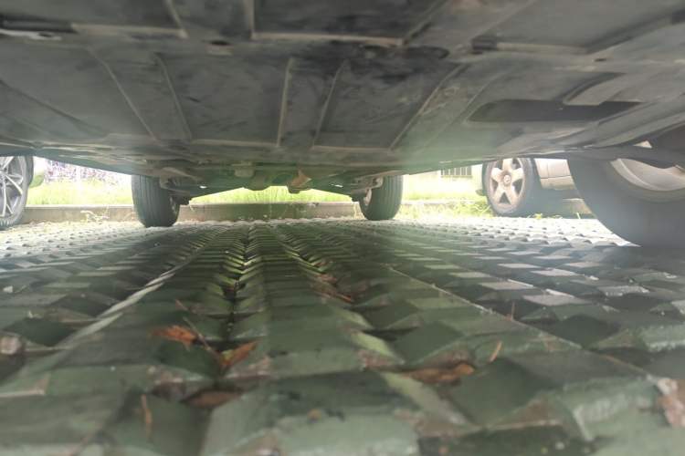 Used Nissan Qashqai 2012 2.0 XL Fire CVT 2WD Chassis Front