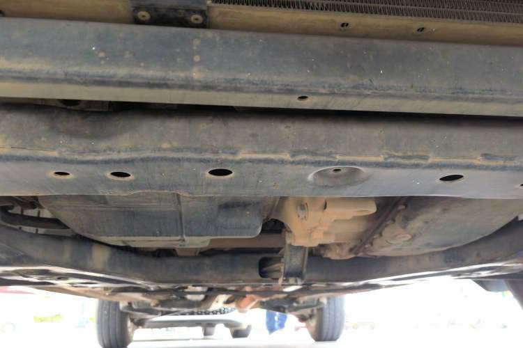 Used Nissan Qashqai 2012 2.0 XL Fire CVT 2WD Chassis Front
