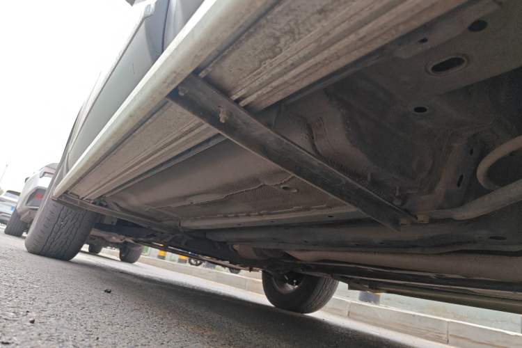 Used Nissan Qashqai 2012 2.0 XL Fire CVT 2WD Chassis Rear Left