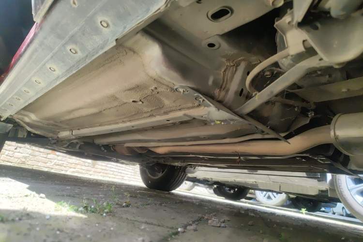Used Nissan Qashqai 2012 2.0 XL Fire CVT 2WD Chassis Rear Left
