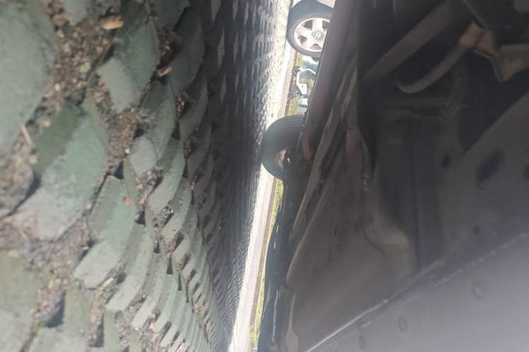 Used Nissan Qashqai 2012 2.0 XL Fire CVT 2WD Chassis Rear Right