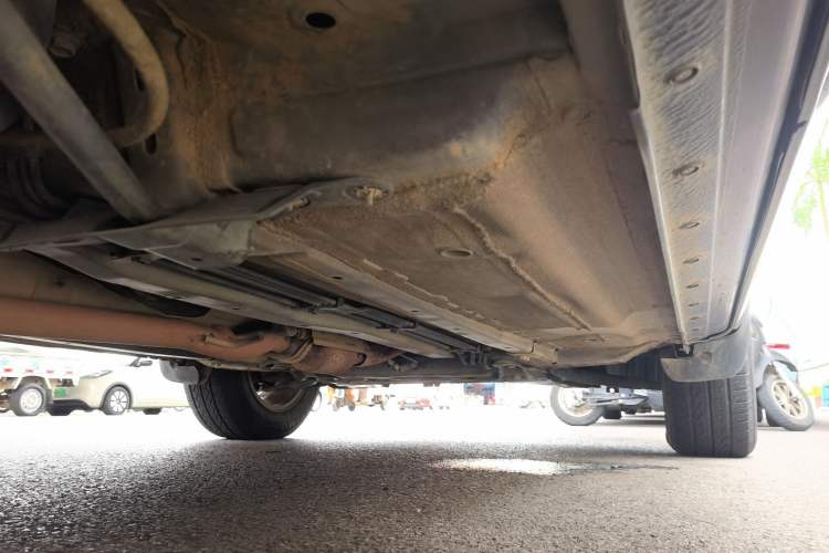Used Nissan Qashqai 2012 2.0 XL Fire CVT 2WD Chassis Rear Right