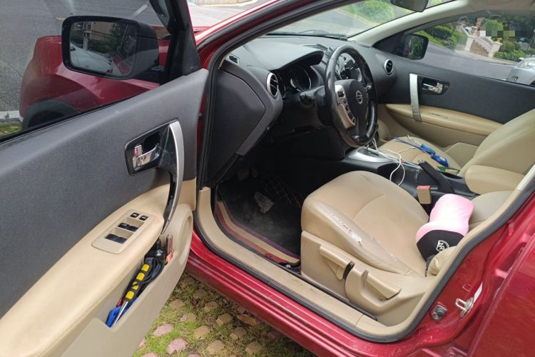 Used Nissan Qashqai 2012 2.0 XL Fire CVT 2WD Driver Seat
