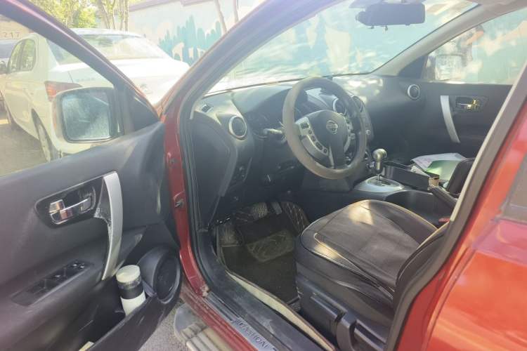 Used Nissan Qashqai 2012 2.0 XL Fire CVT 2WD Driver Seat