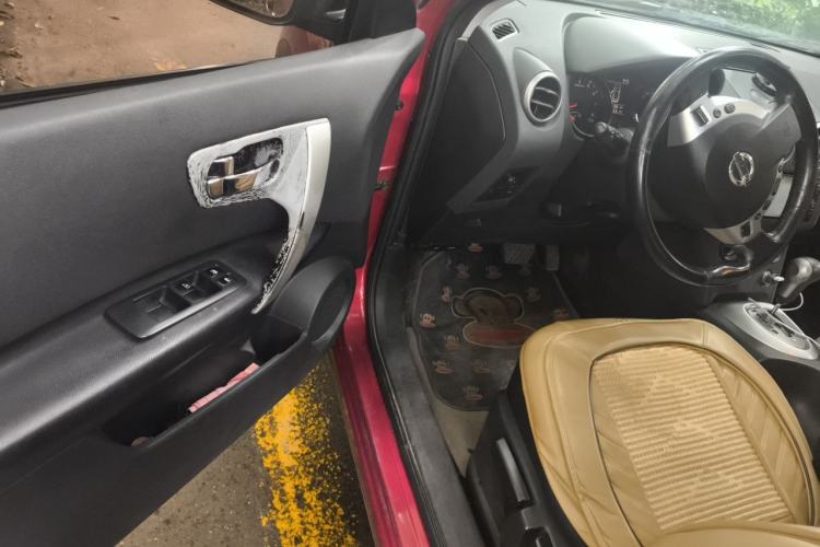 Used Nissan Qashqai 2012 2.0 XL Fire CVT 2WD Driver Seat