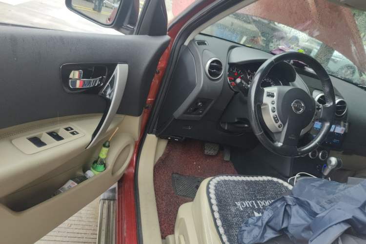 Used Nissan Qashqai 2012 2.0 XV LE CVT 2WD Driver Seat