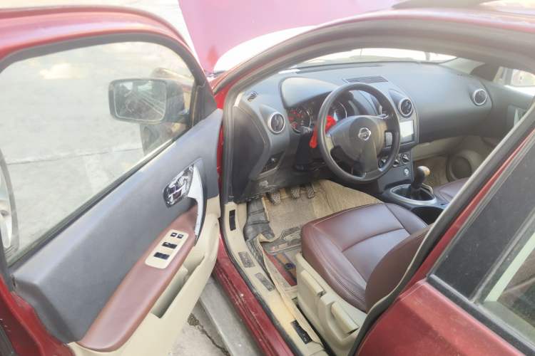 Used Nissan Qashqai 2012 1.6XE Wind 5MT 2WD Driver Seat