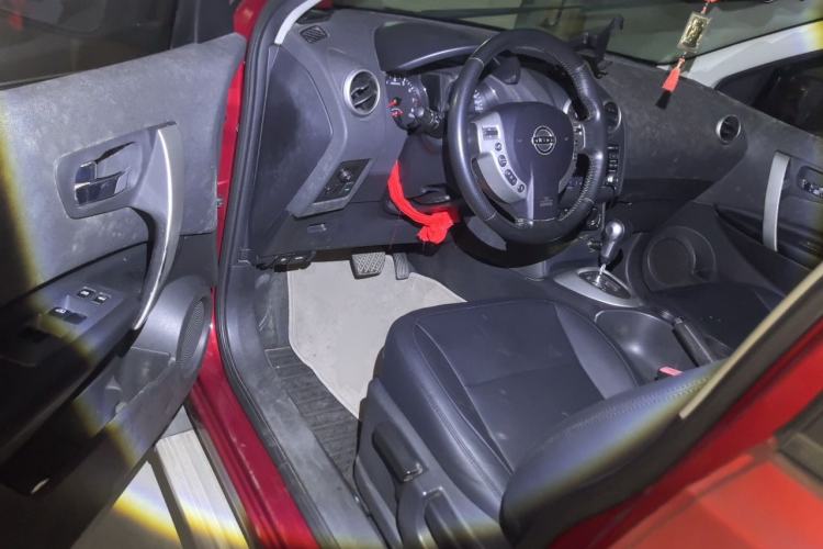 Used Nissan Qashqai 2012 2.0 XL Fire CVT 2WD Driver Seat