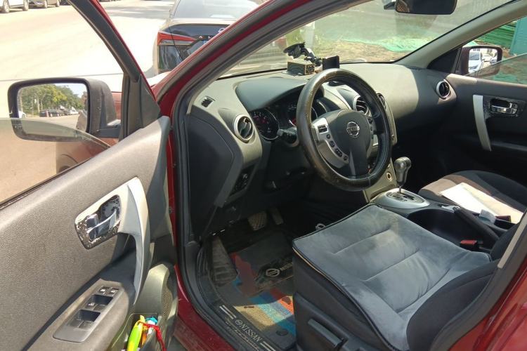 Used Nissan Qashqai 2012 2.0 XL Fire CVT 2WD Driver Seat