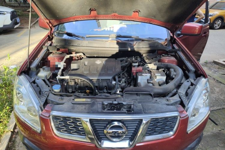 Used Nissan Qashqai 2012 1.6XE Wind 5MT 2WD Engine Bay
