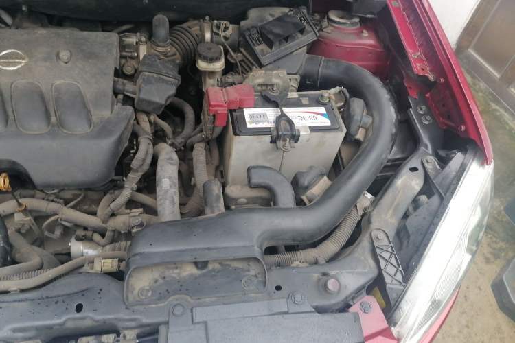 Used Nissan Qashqai 2012 2.0 XL Fire CVT 2WD Engine Bay Left