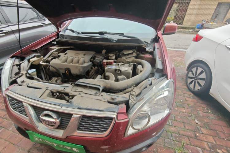 Used Nissan Qashqai 2012 2.0 XL Fire 6MT 2WD Engine Bay Left