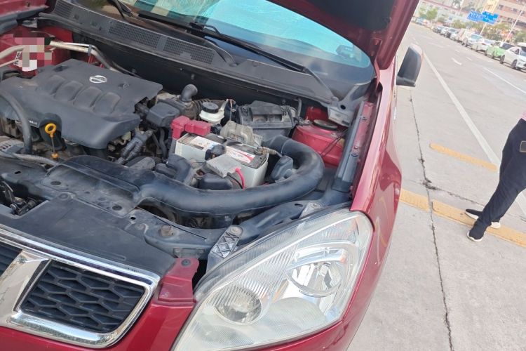 Used Nissan Qashqai 2012 2.0 XL Fire CVT 2WD Engine Bay Left