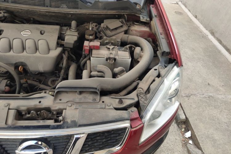 Used Nissan Qashqai 2012 2.0 XL Fire CVT 2WD Engine Bay Left