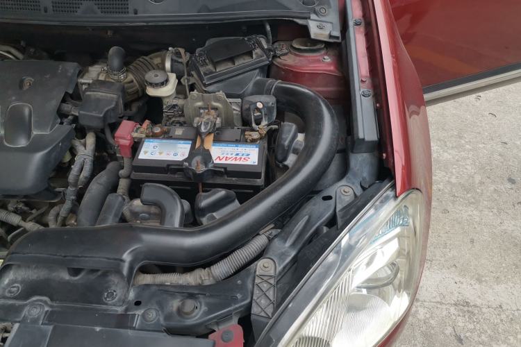 Used Nissan Qashqai 2012 2.0 XV LE CVT 2WD Engine Bay Left