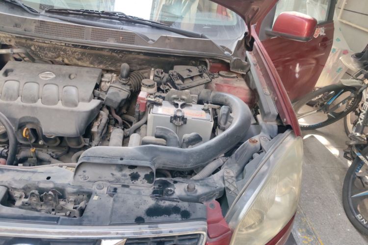 Used Nissan Qashqai 2012 2.0 XL Fire CVT 2WD Engine Bay Left