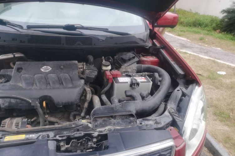 Used Nissan Qashqai 2012 2.0 XV LE CVT 2WD Engine Bay Left