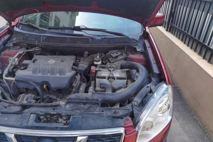 Used Nissan Qashqai 2012 2.0 XV LE CVT 2WD Engine Bay Left