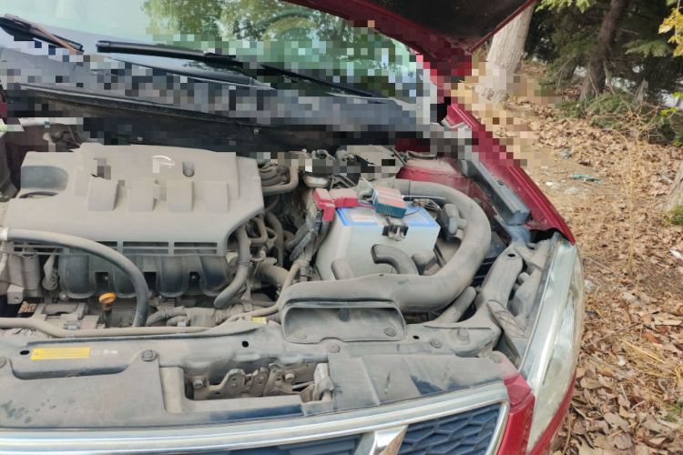 Used Nissan Qashqai 2012 1.6XE Wind 5MT 2WD Engine Bay Left