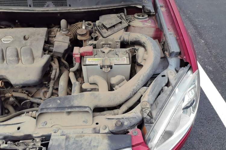 Used Nissan Qashqai 2012 2.0 XV LE CVT 2WD Engine Bay Left