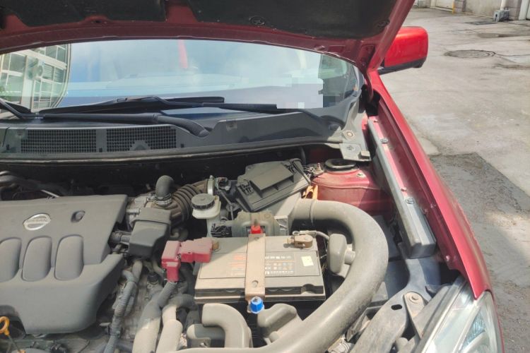 Used Nissan Qashqai 2012 2.0 XV LE CVT 2WD Engine Bay Left