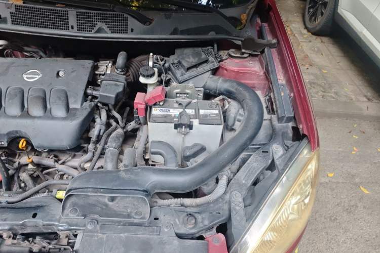Used Nissan Qashqai 2012 2.0 XL Fire 6MT 2WD Engine Bay Left