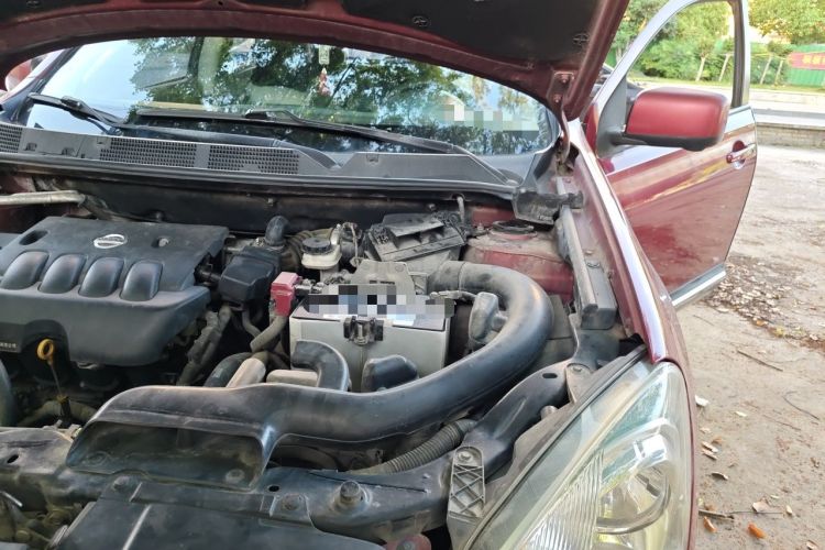 Used Nissan Qashqai 2012 2.0 XV LE CVT 2WD Engine Bay Left