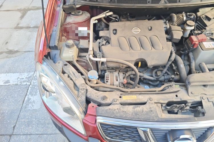 Used Nissan Qashqai 2012 2.0 XV LE CVT 2WD Engine Bay Right