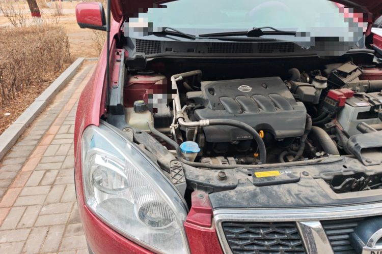 Used Nissan Qashqai 2012 2.0 XV LE CVT 2WD Engine Bay Right
