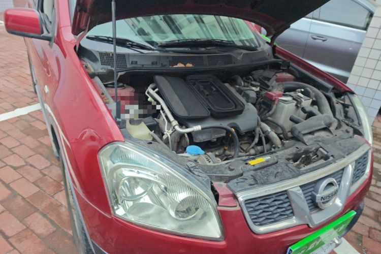 Used Nissan Qashqai 2012 2.0 XL Fire 6MT 2WD Engine Bay Right