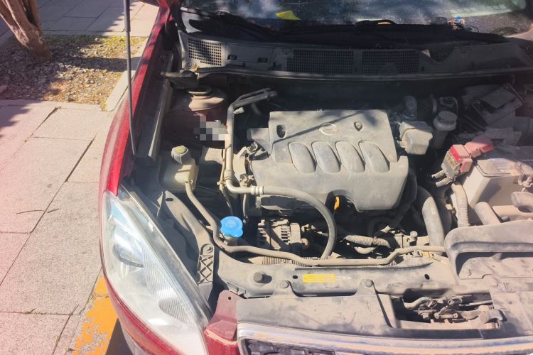 Used Nissan Qashqai 2012 2.0 XL Fire CVT 2WD Engine Bay Right