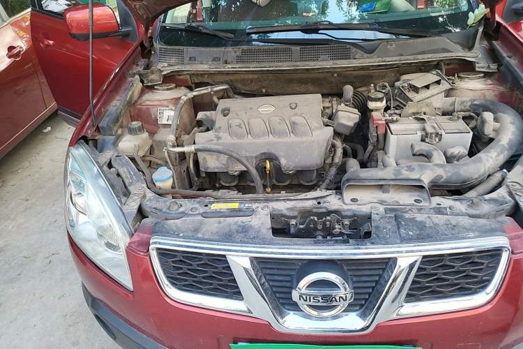 Used Nissan Qashqai 2012 2.0 XV LE CVT 2WD Engine Bay Right