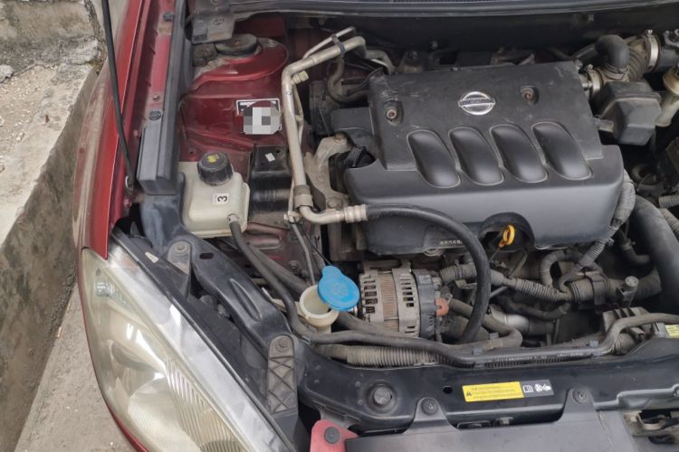 Used Nissan Qashqai 2012 2.0 XV LE CVT 2WD Engine Bay Right