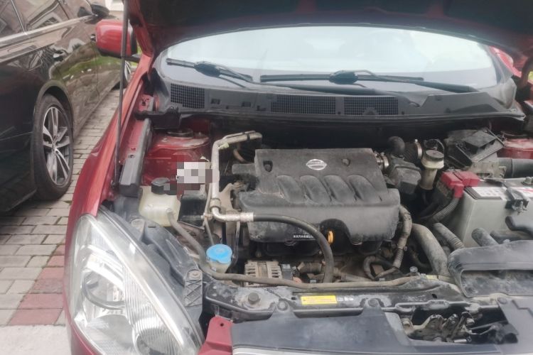 Used Nissan Qashqai 2012 2.0 XV LE CVT 2WD Engine Bay Right
