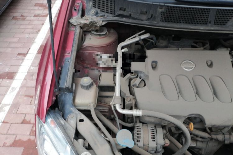 Used Nissan Qashqai 2012 2.0 XL Fire 6MT 2WD Engine Bay Right
