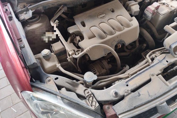 Used Nissan Qashqai 2012 2.0 XL Fire CVT 2WD Engine Bay Right