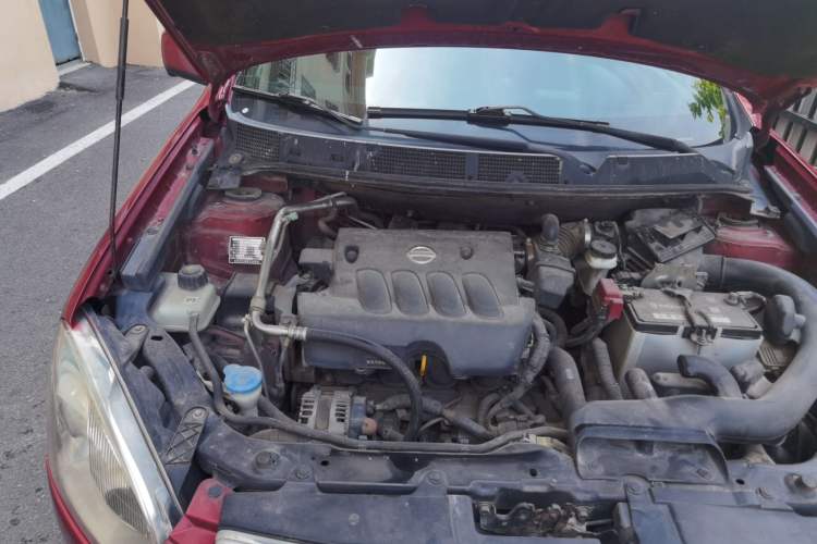 Used Nissan Qashqai 2012 2.0 XV LE CVT 2WD Engine Bay Right
