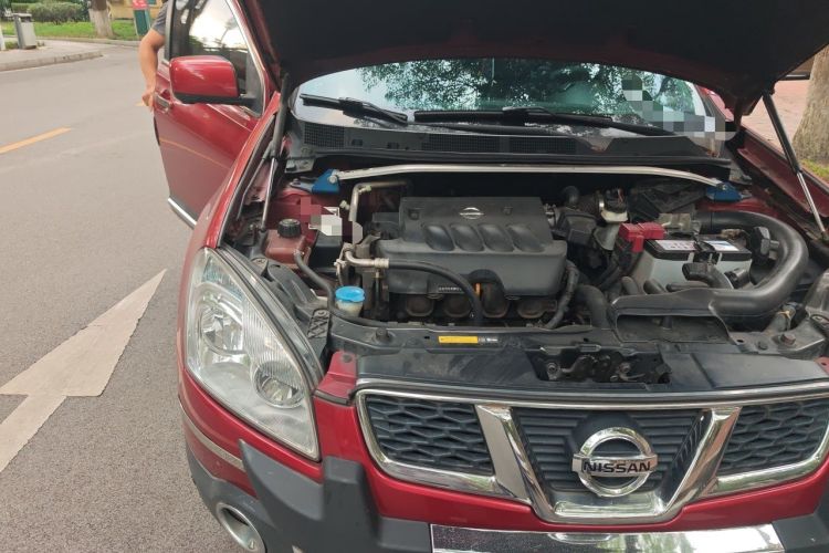 Used Nissan Qashqai 2012 2.0 XV LE CVT 2WD Engine Bay Right