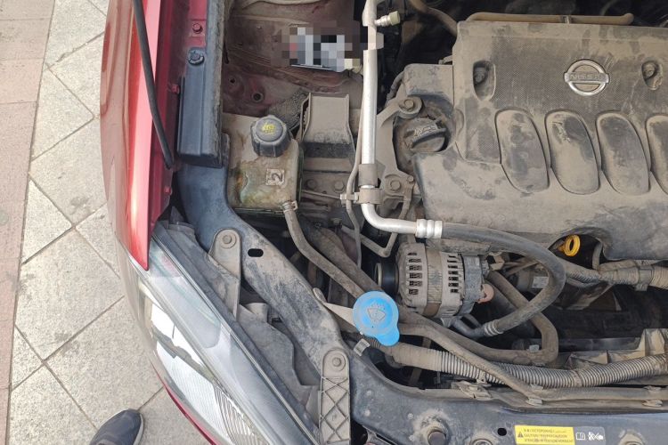 Used Nissan Qashqai 2012 2.0 XL Fire 6MT 2WD Engine Bay Right