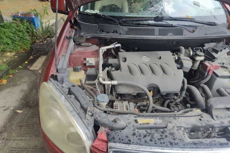 Used Nissan Qashqai 2012 2.0 XV LE CVT 2WD Engine Bay Right