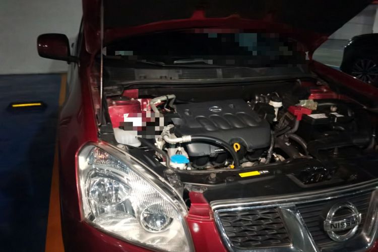Used Nissan Qashqai 2012 2.0 XL Fire CVT 2WD Engine Bay Right